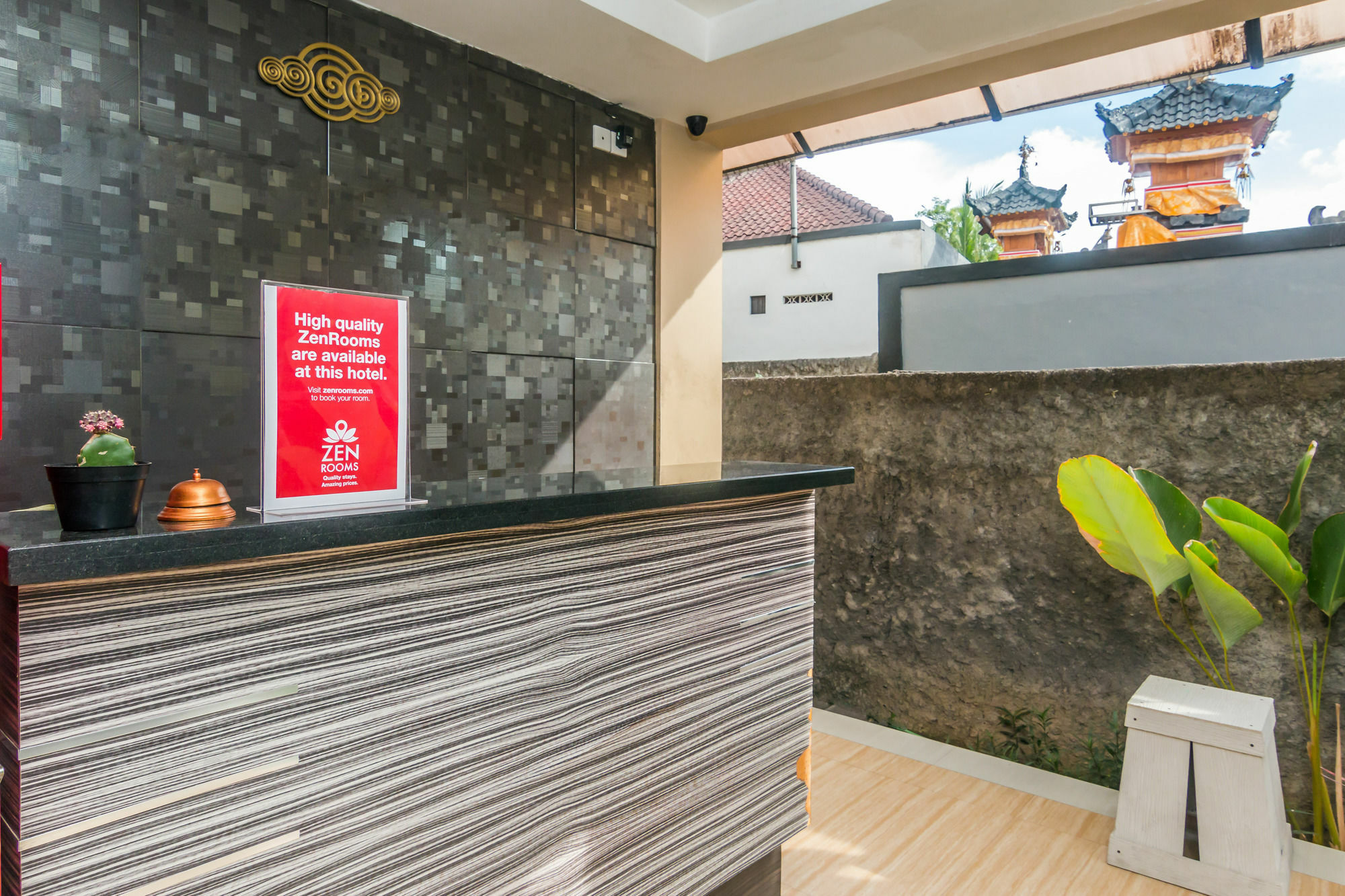 Zen Rooms Basic Jimbaran Taman Mulia Exterior photo